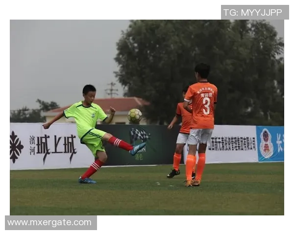 暑假足球班招生简章助你提升球技与团队合作能力的绝佳机会